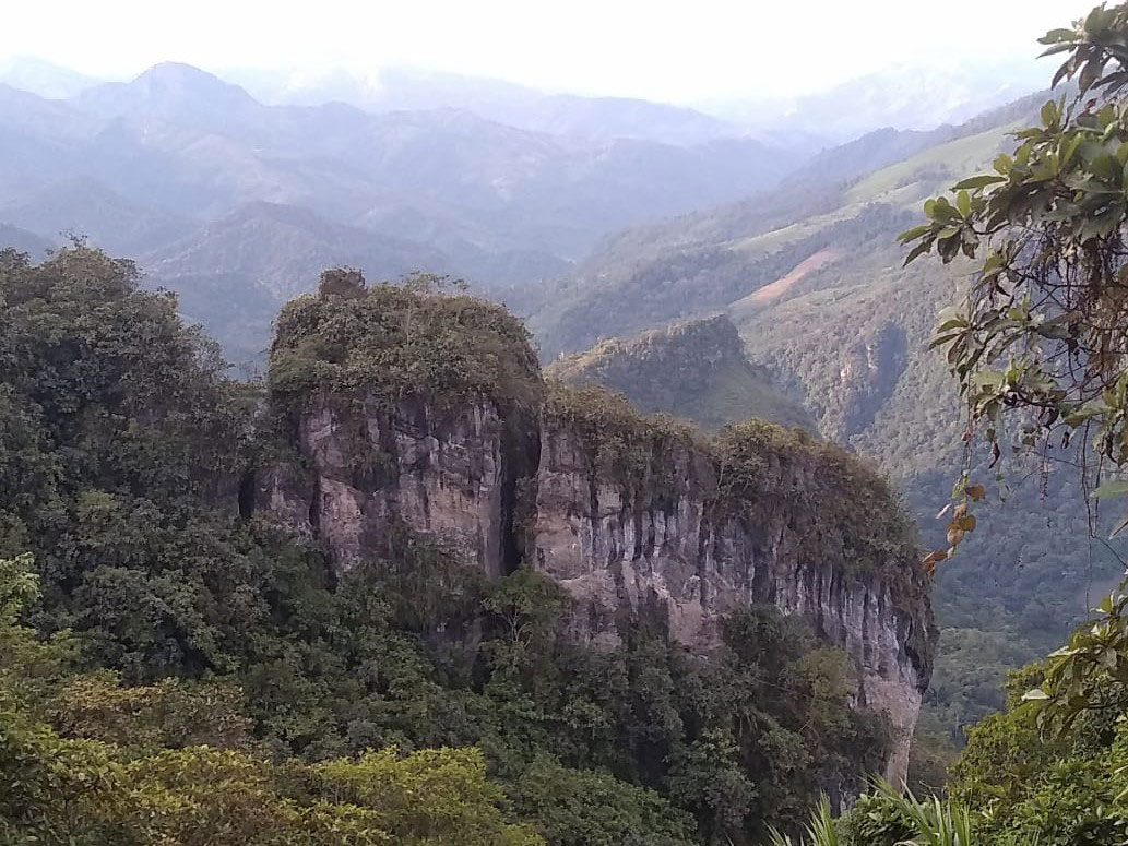 The Natural Terrain where wholesale colombian quartz crystals are found