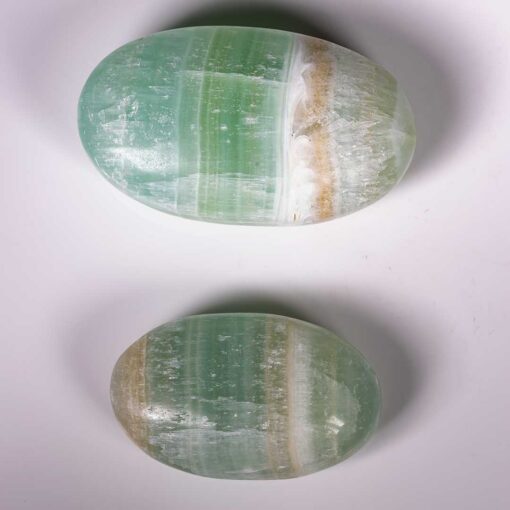 wholesale-banded-green-calcite-palm-stones-for-sale