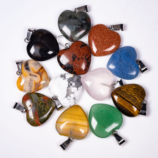 wholesale-crystal-stone-heart-pendants-for-sale