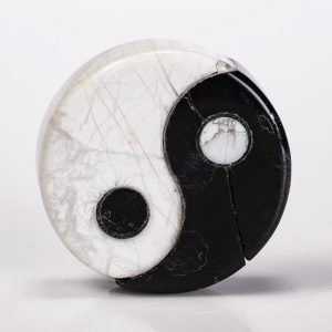 Yin Yang Round